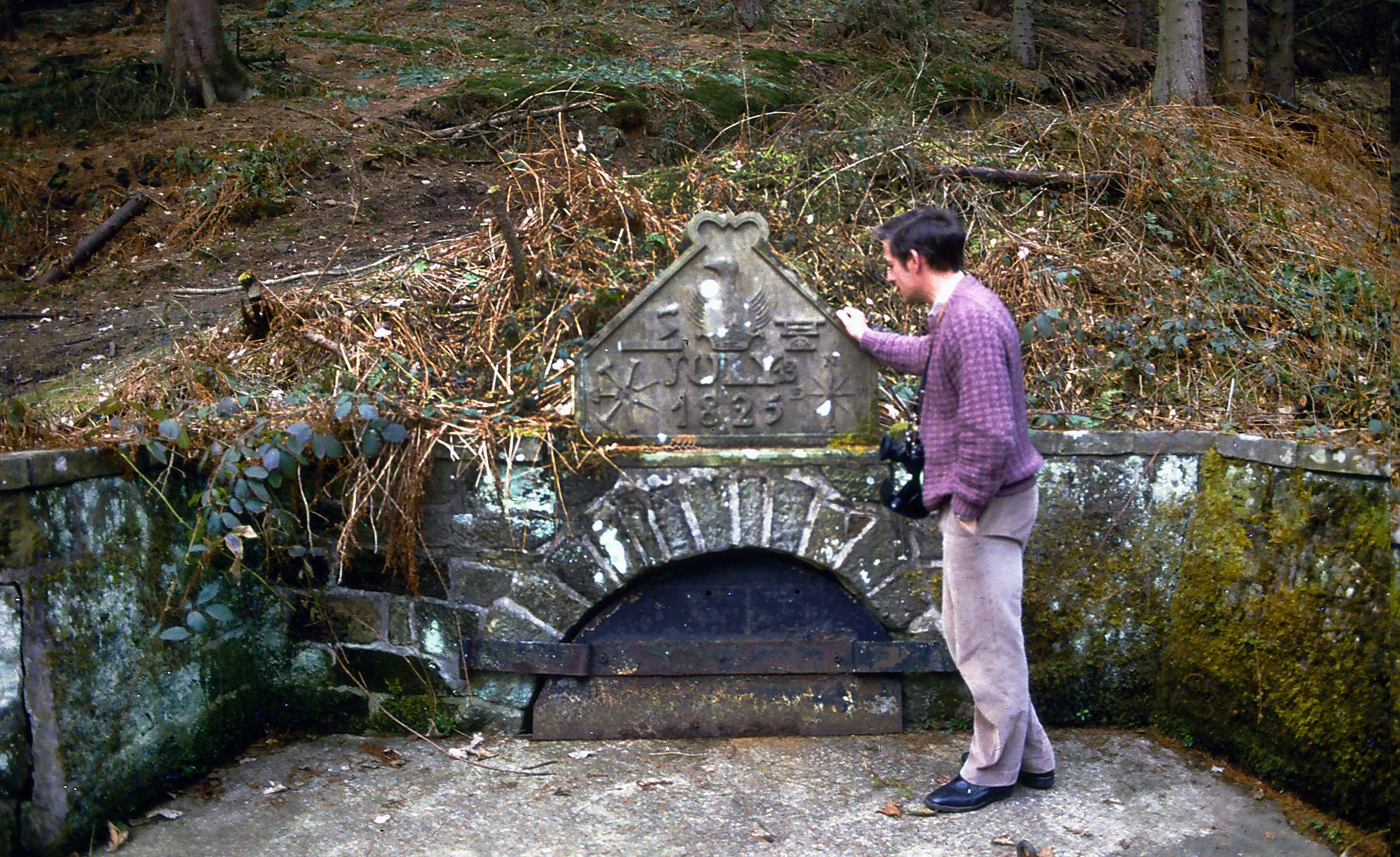 Eagle Level Pateley Bridge Apr 87 Photo Hilary Bird